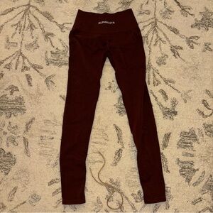 Maroon / burgundy / red alphalete leggingsgs